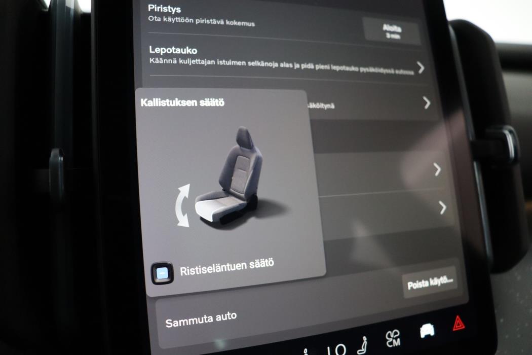 VOLVO EX30 2024
