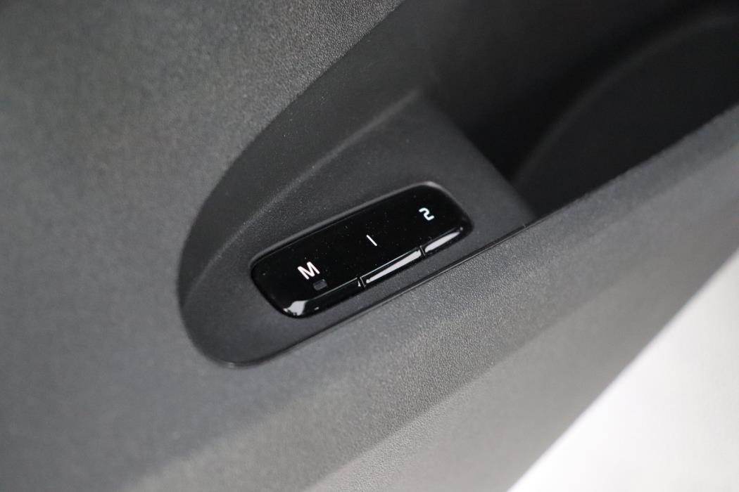 POLESTAR 2 2024