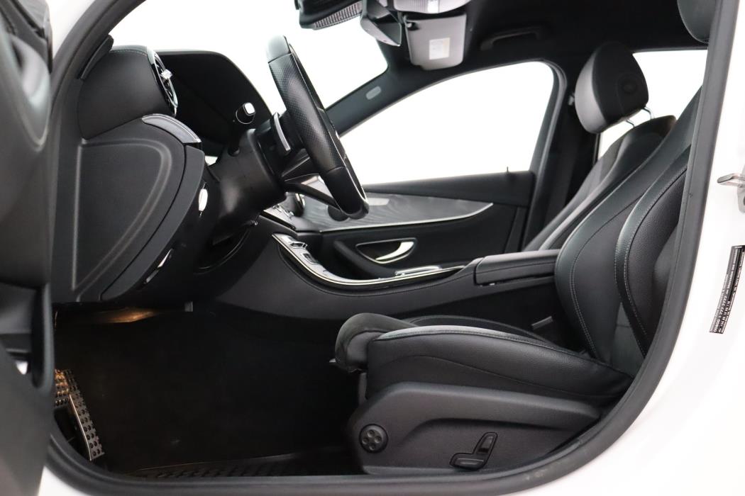 MERCEDES-BENZ E 2021