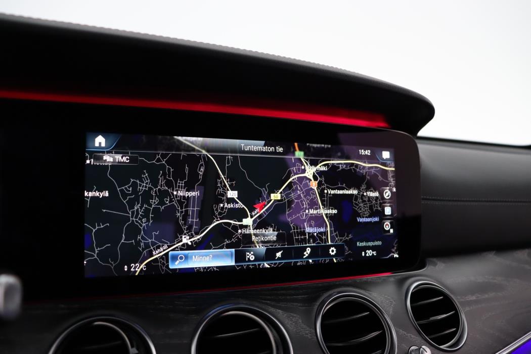 MERCEDES-BENZ E 2021