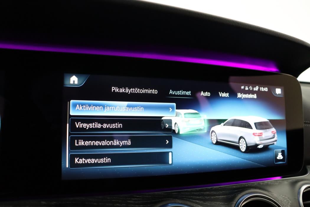 MERCEDES-BENZ E 2021