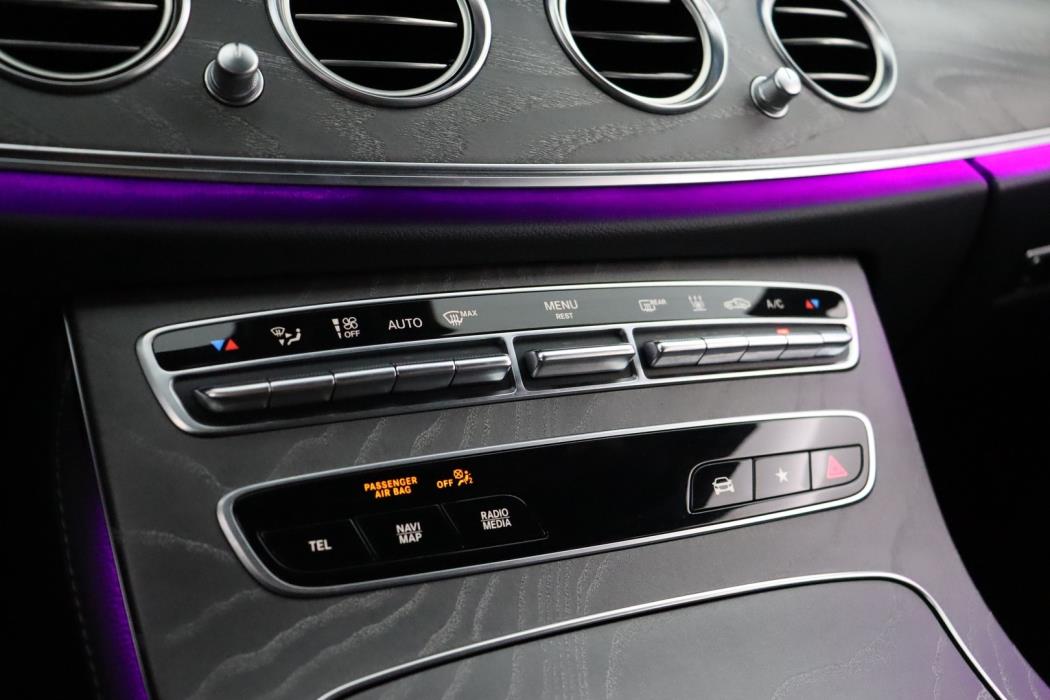 MERCEDES-BENZ E 2021