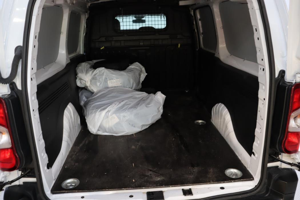 PEUGEOT e-Partner 2023