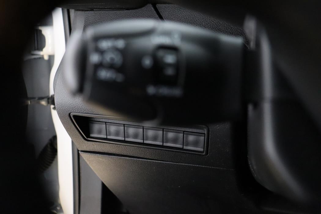 PEUGEOT e-Partner 2023