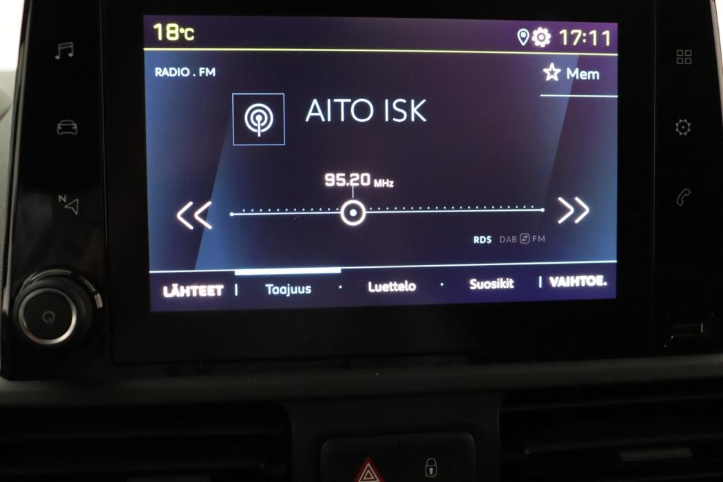 PEUGEOT e-Partner 2023