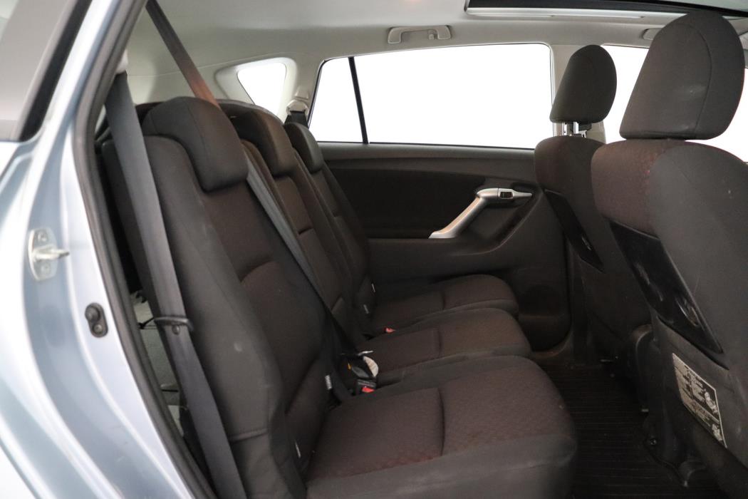TOYOTA Verso 2011