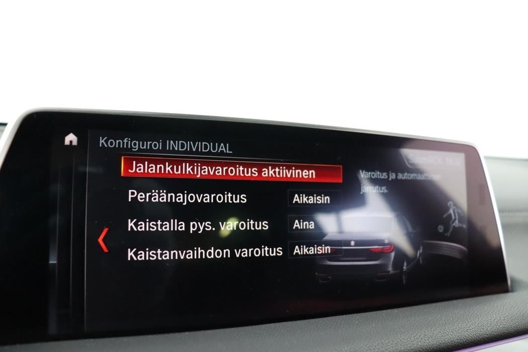 BMW 740 2019