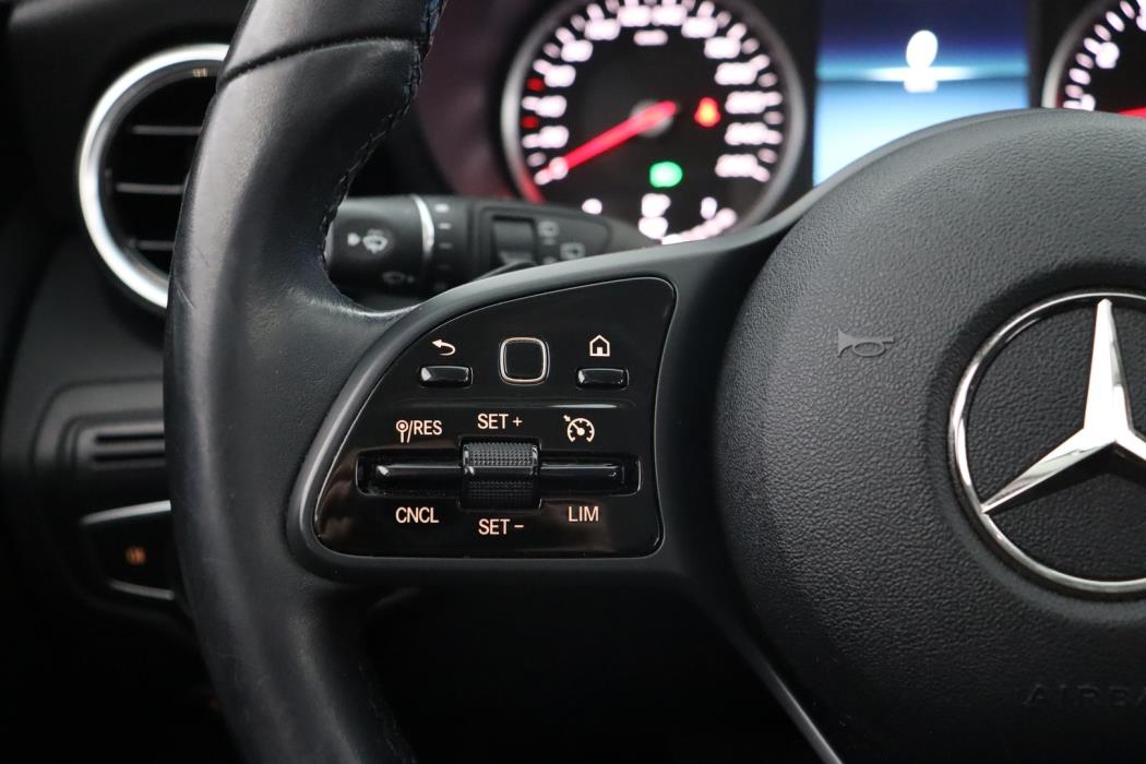 MERCEDES-BENZ C 2020