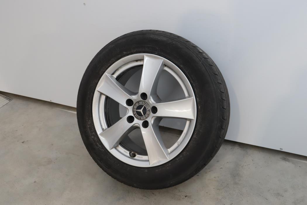 MERCEDES-BENZ C 2020