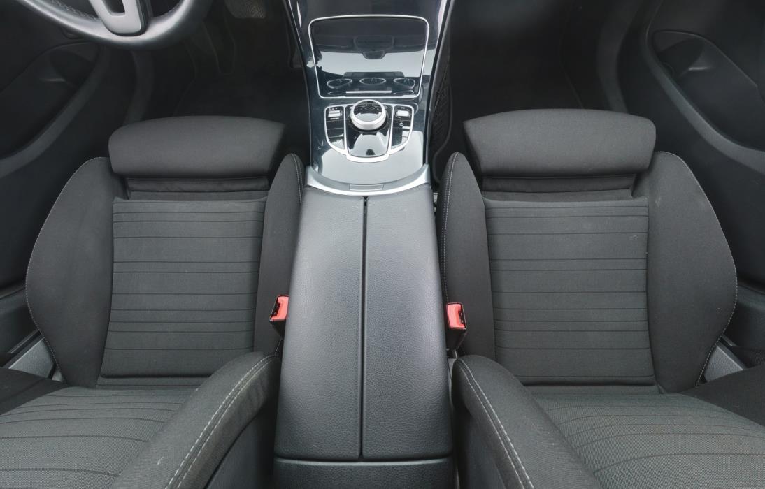 MERCEDES-BENZ C 2020