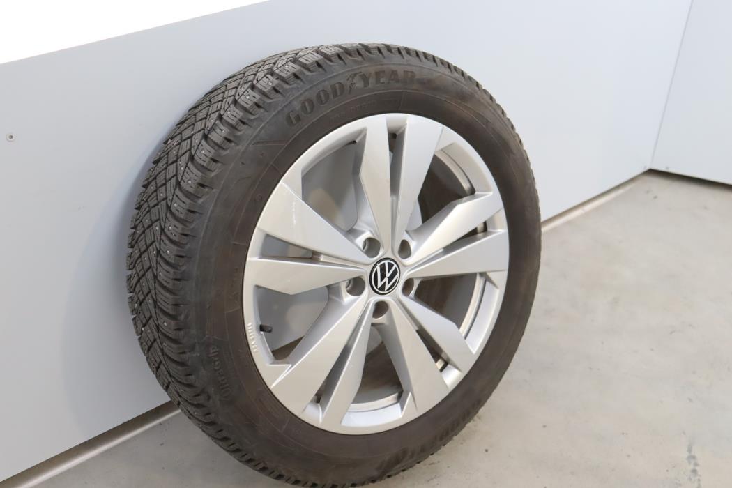 VOLKSWAGEN ID.4 2023