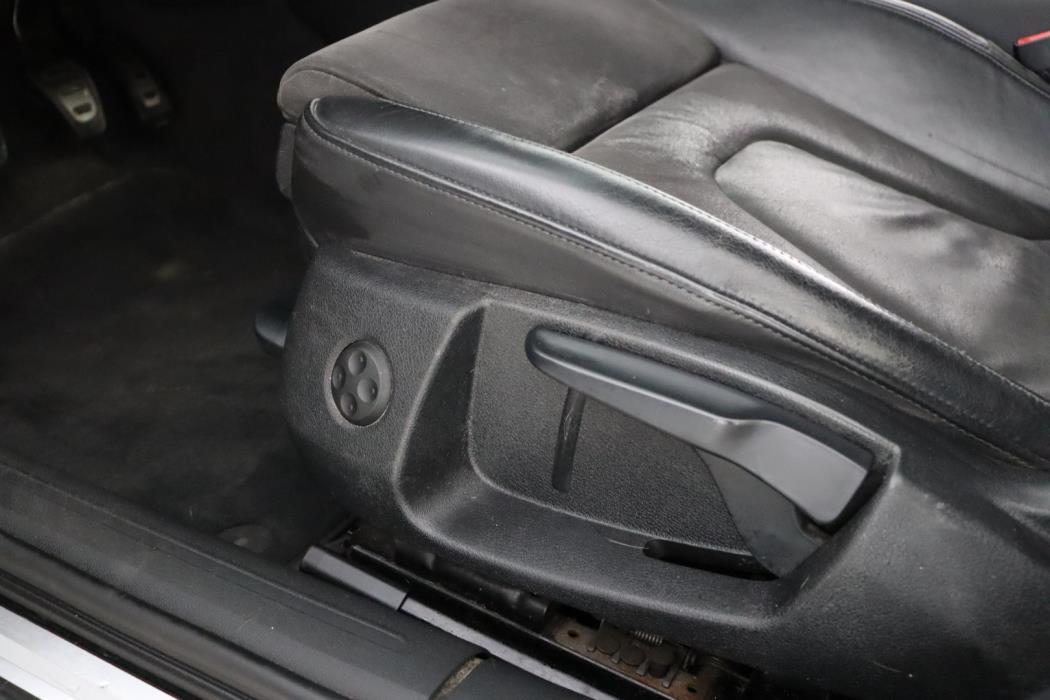 AUDI A4 2008