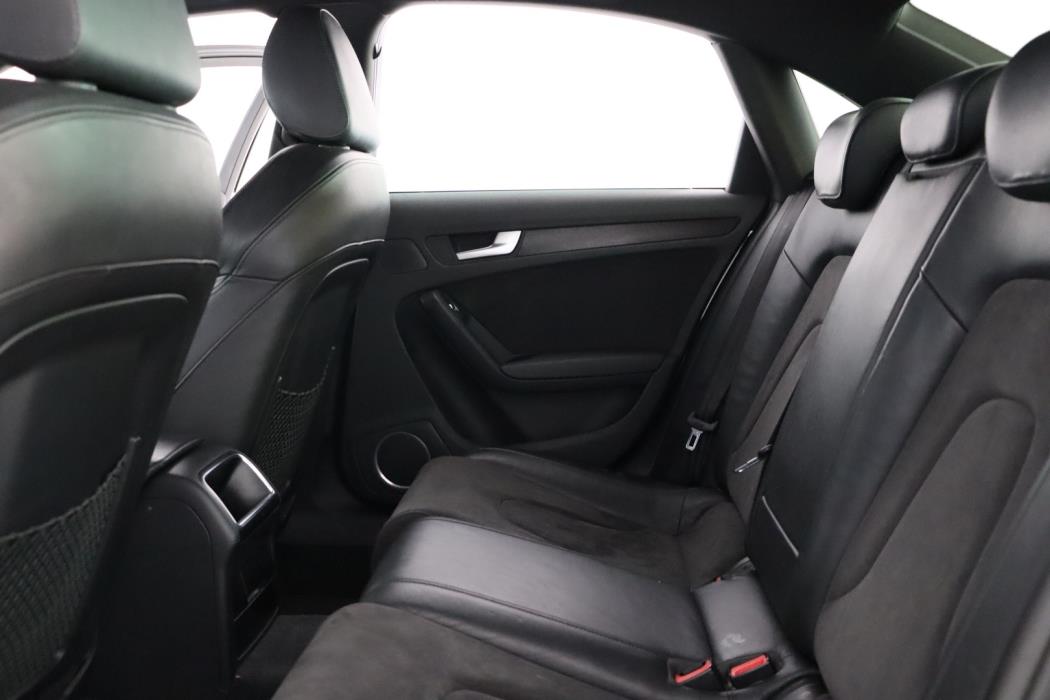 AUDI A4 2008