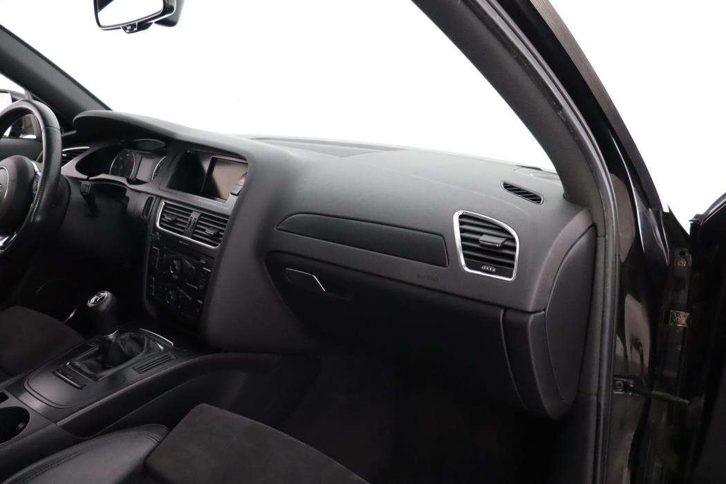 AUDI A4 2008