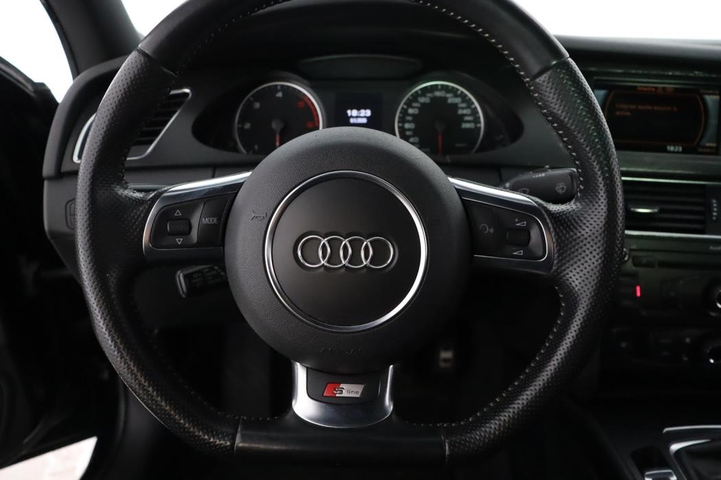 AUDI A4 2008