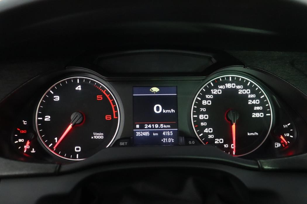 AUDI A4 2008