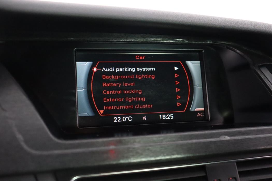 AUDI A4 2008