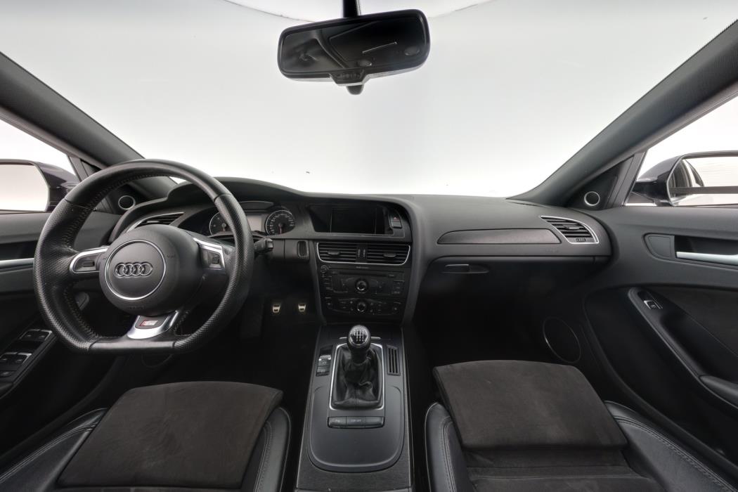 AUDI A4 2008