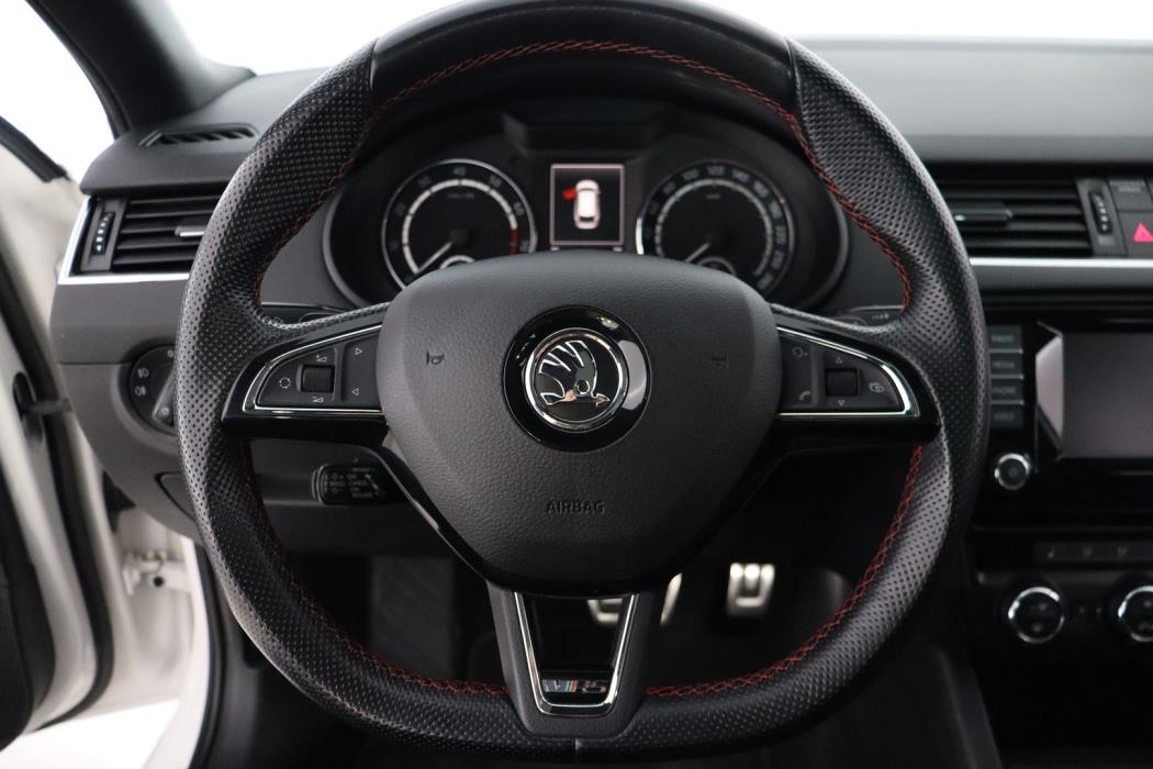 SKODA Octavia 2015