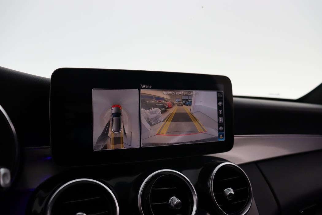 MERCEDES-BENZ C 2020