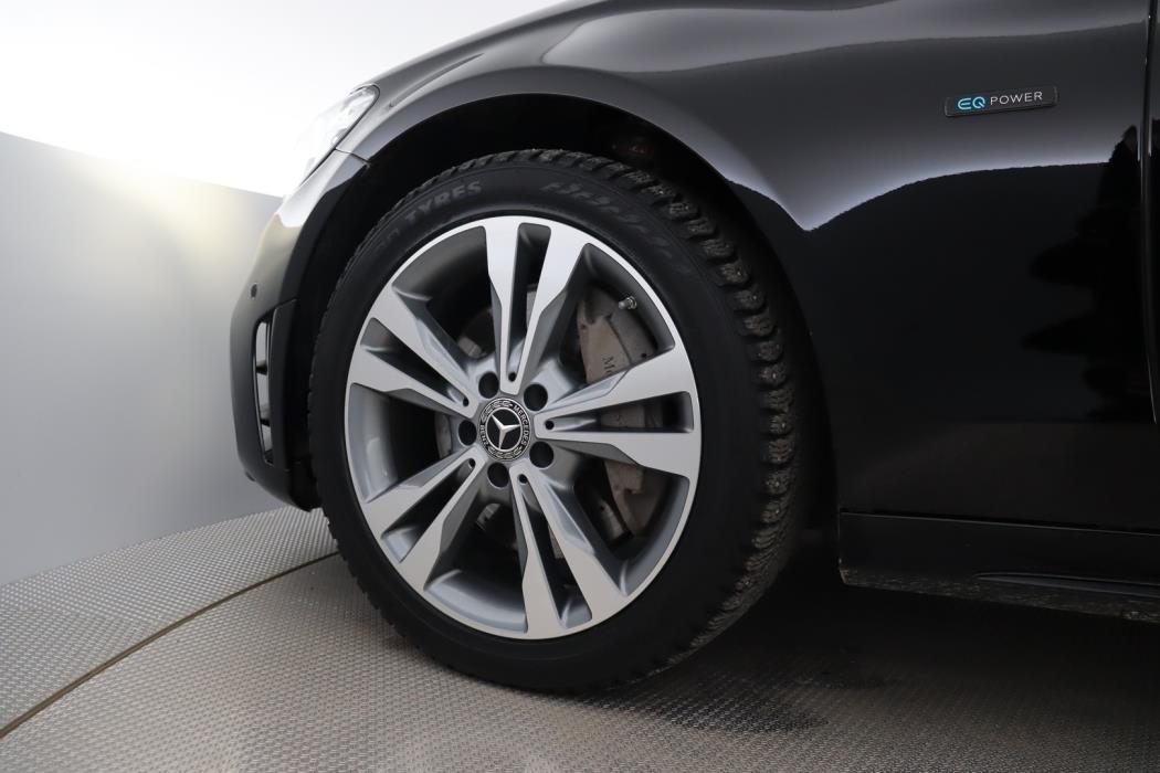 MERCEDES-BENZ C 2020