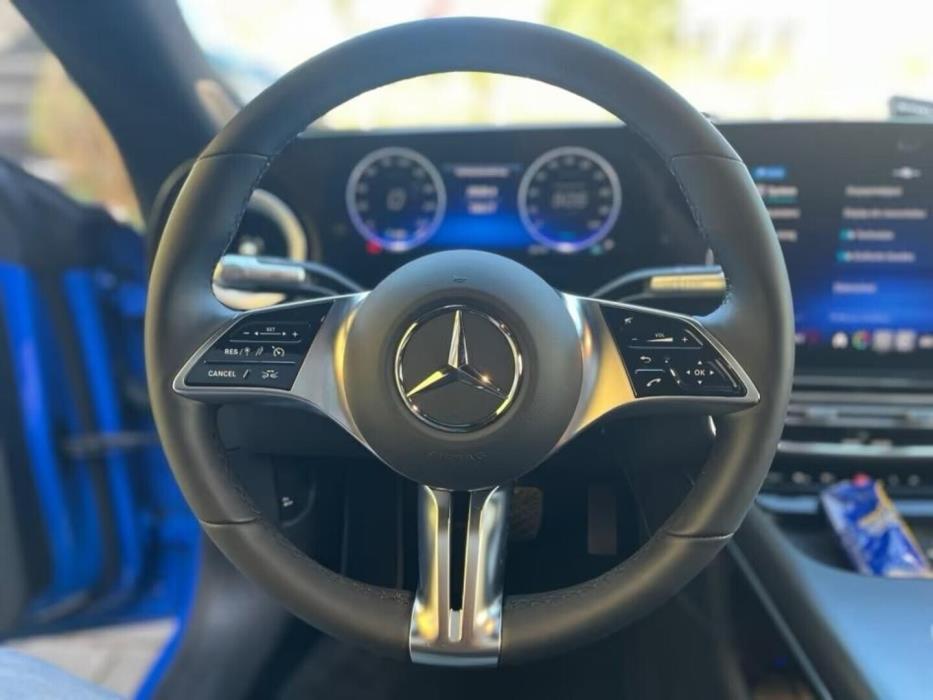 MERCEDES-BENZ CLA 2025