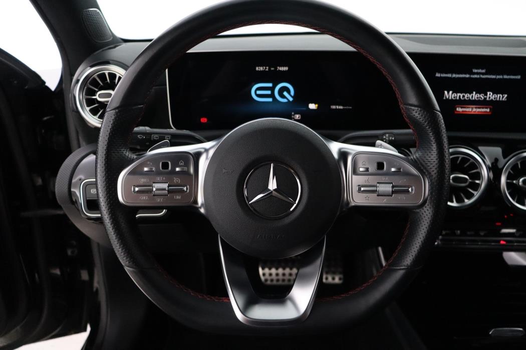 MERCEDES-BENZ A 2020