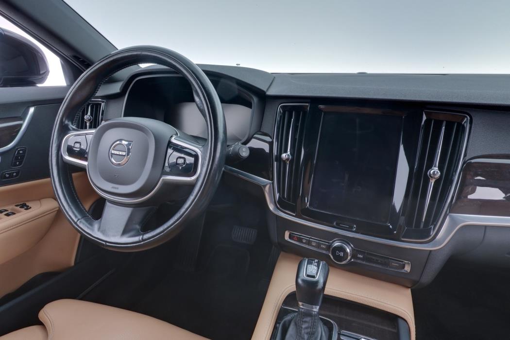 VOLVO V90 2017