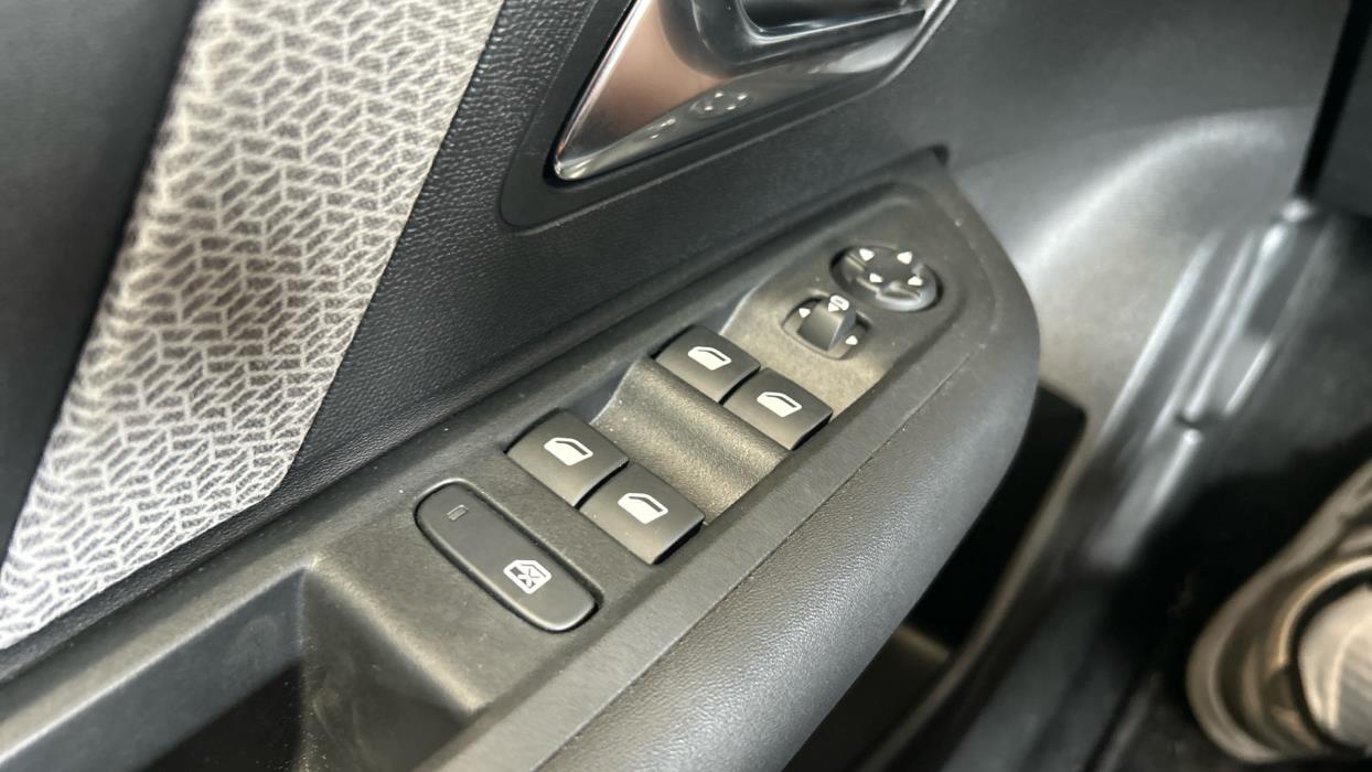 CITROEN e-C4 2025