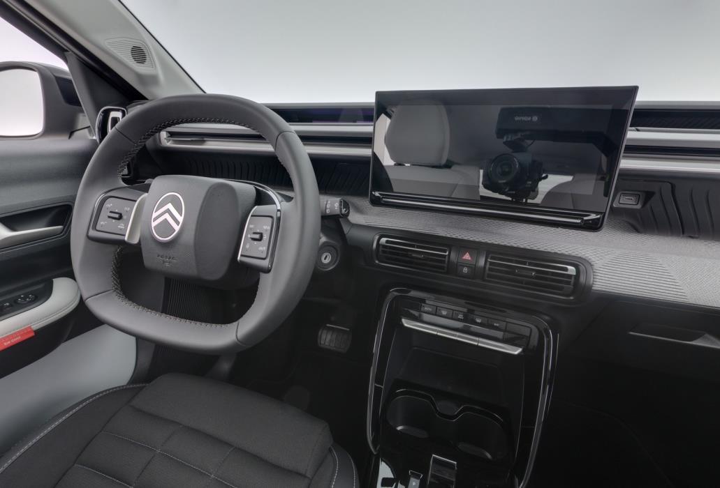 CITROEN e-C3 Aircross 2025