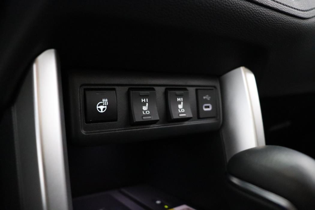 TOYOTA Corolla Cross 2024