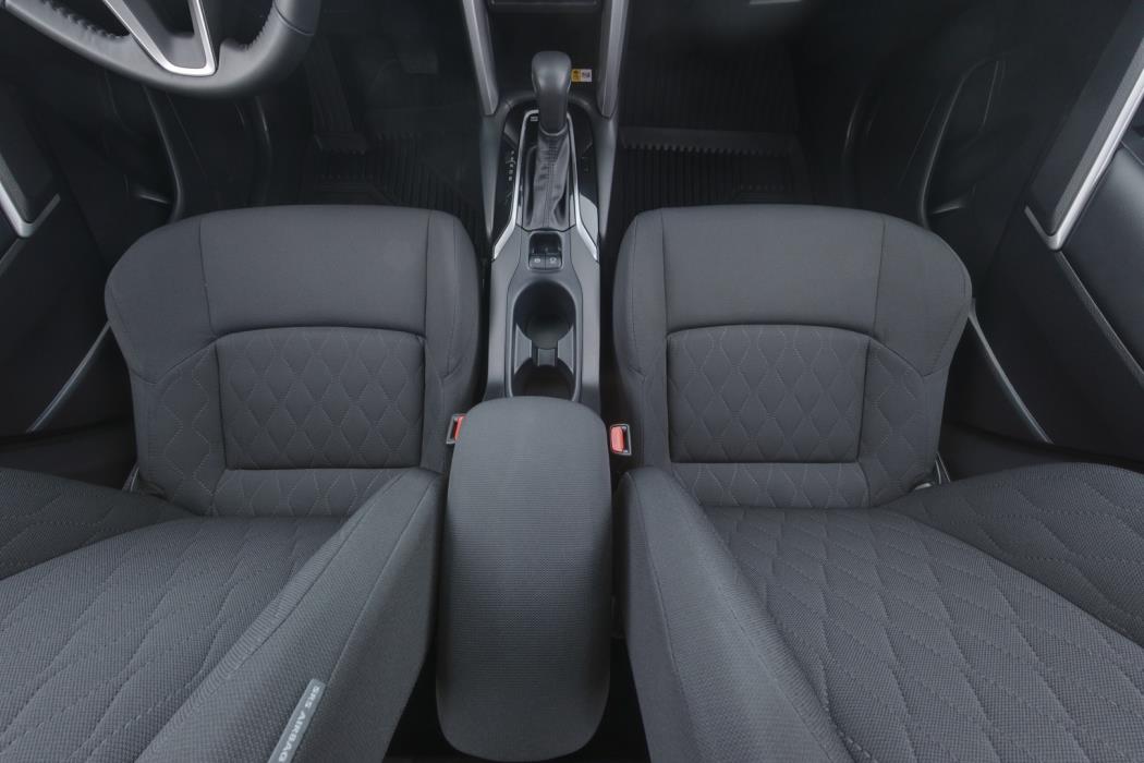 TOYOTA Corolla Cross 2024