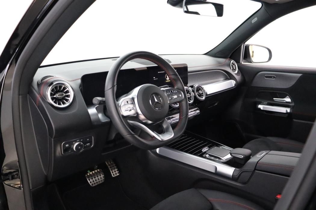 MERCEDES-BENZ EQB 2022