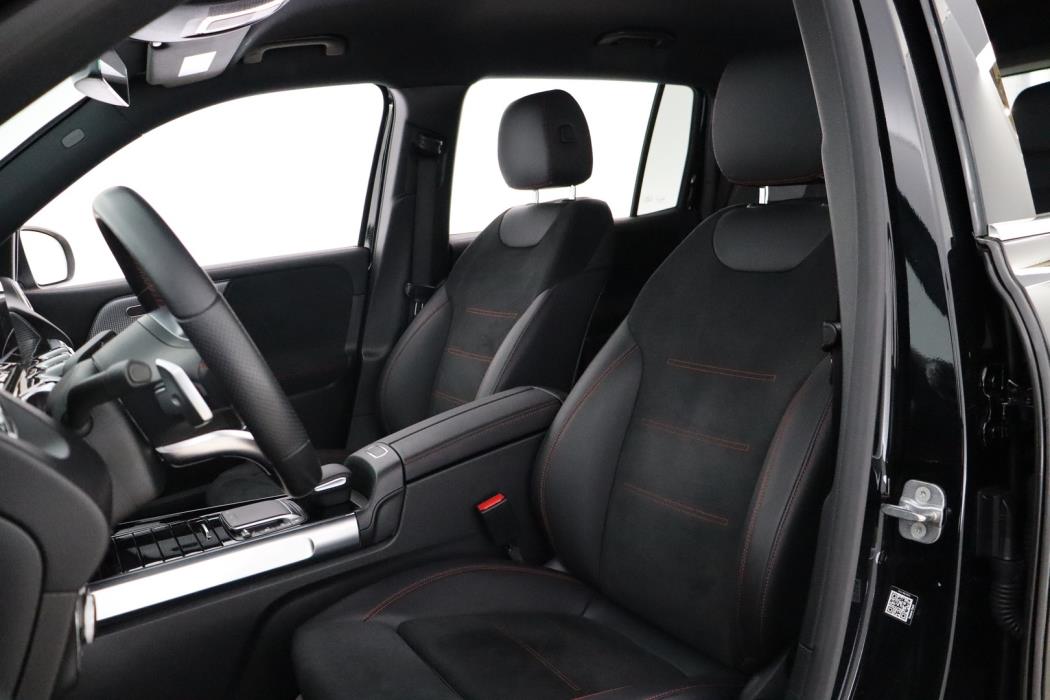 MERCEDES-BENZ EQB 2022