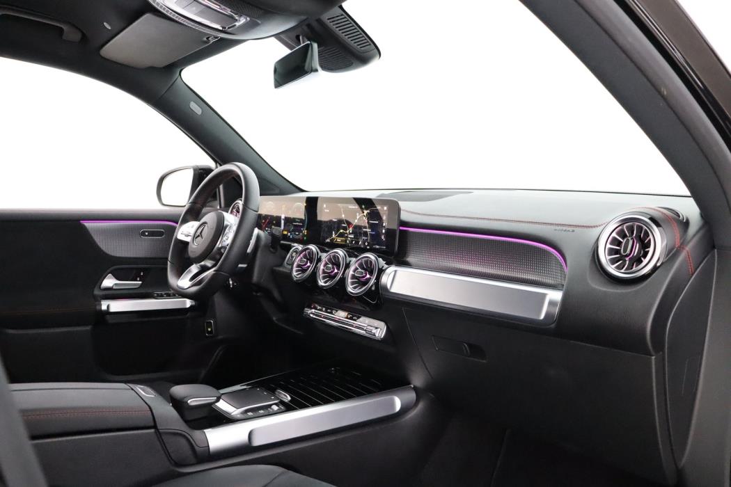 MERCEDES-BENZ EQB 2022