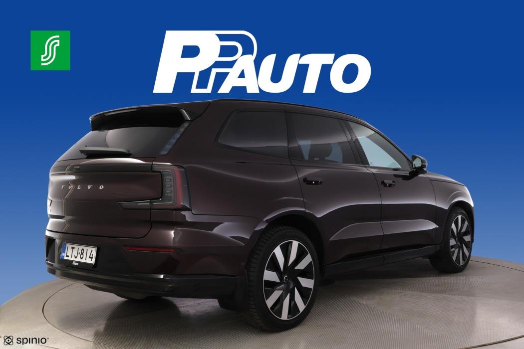 VOLVO EX90 2025