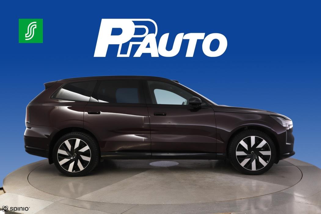 VOLVO EX90 2025
