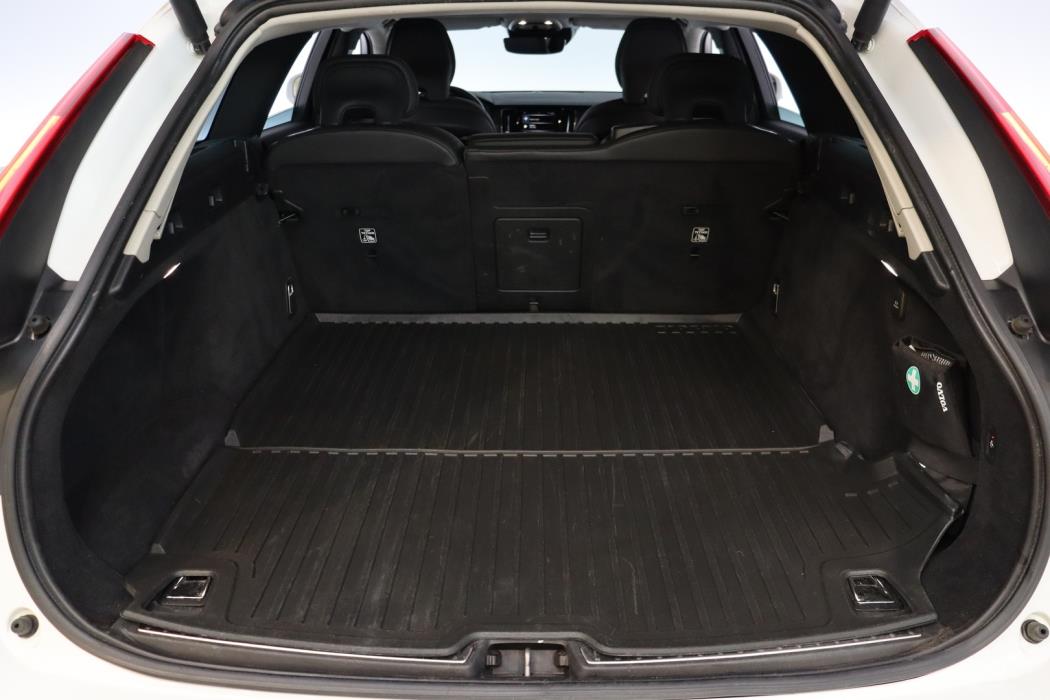 VOLVO V90 Cross Country 2020