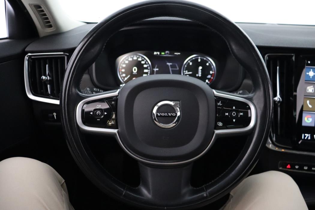 VOLVO V90 Cross Country 2020