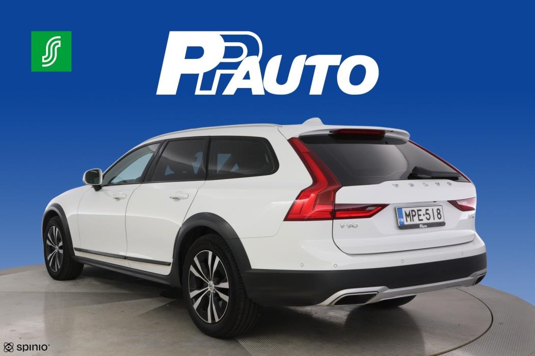 VOLVO V90 Cross Country 2020