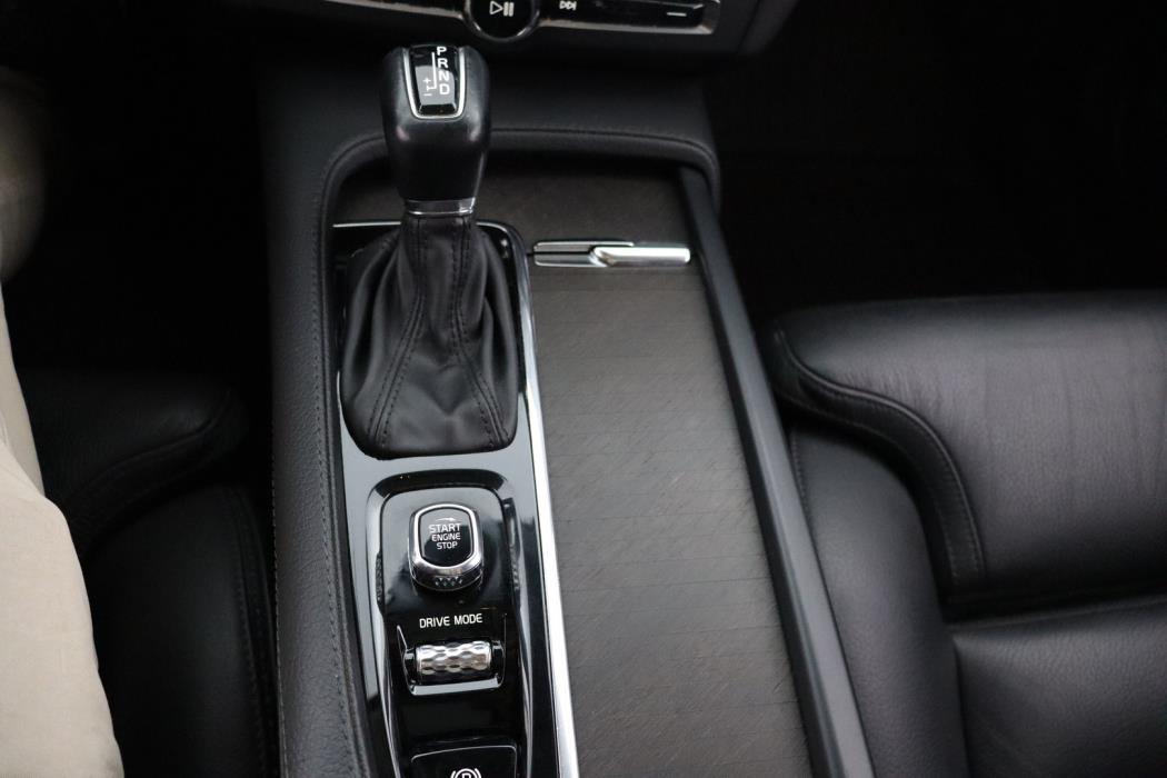 VOLVO V90 Cross Country 2020