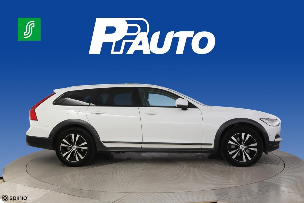 VOLVO V90 Cross Country 2020