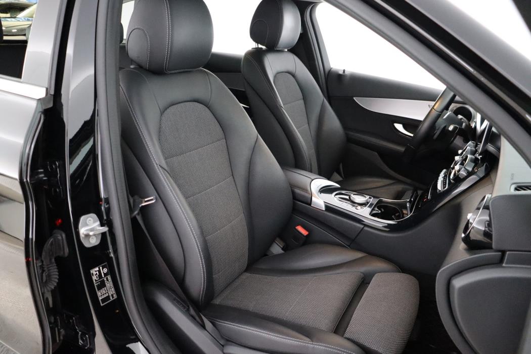 MERCEDES-BENZ C 2020