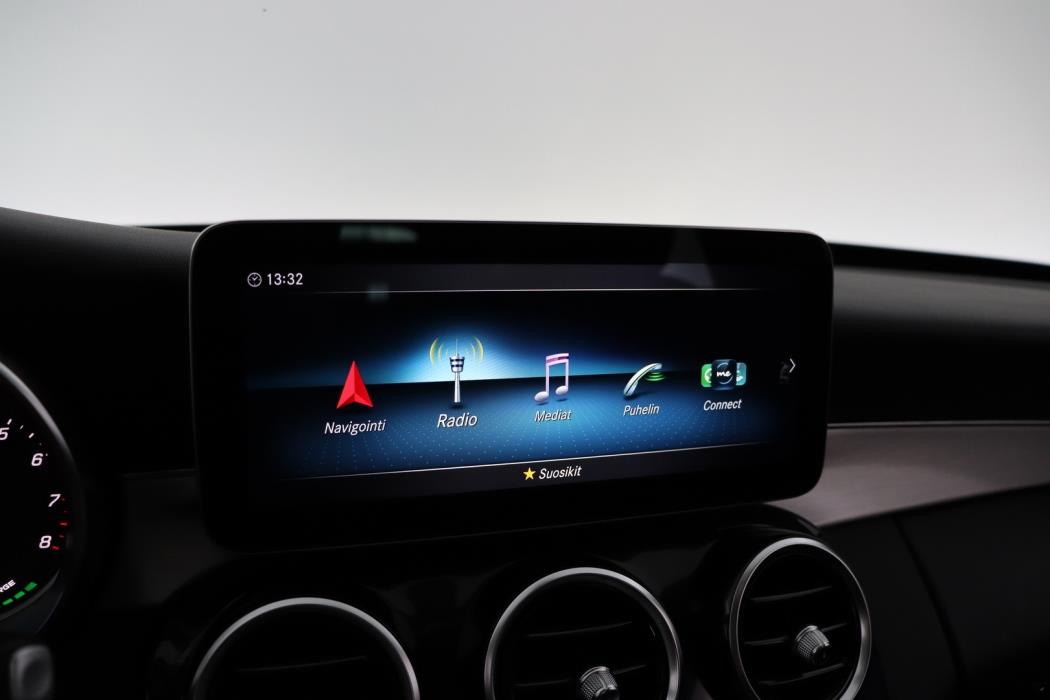 MERCEDES-BENZ C 2020