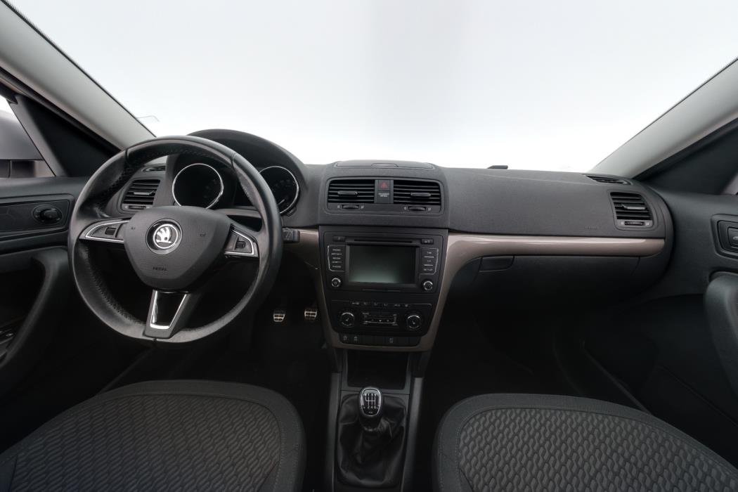 SKODA Yeti 2014