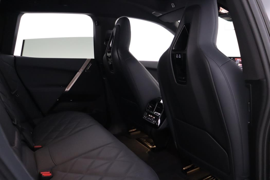 BMW IX M60 2023