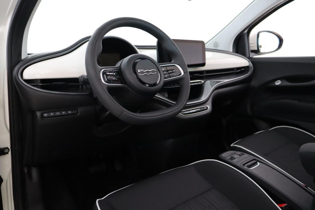 FIAT 500e 2023