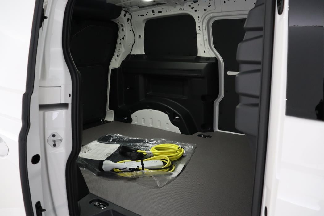 VOLKSWAGEN ID. BUZZ CARGO 2026
