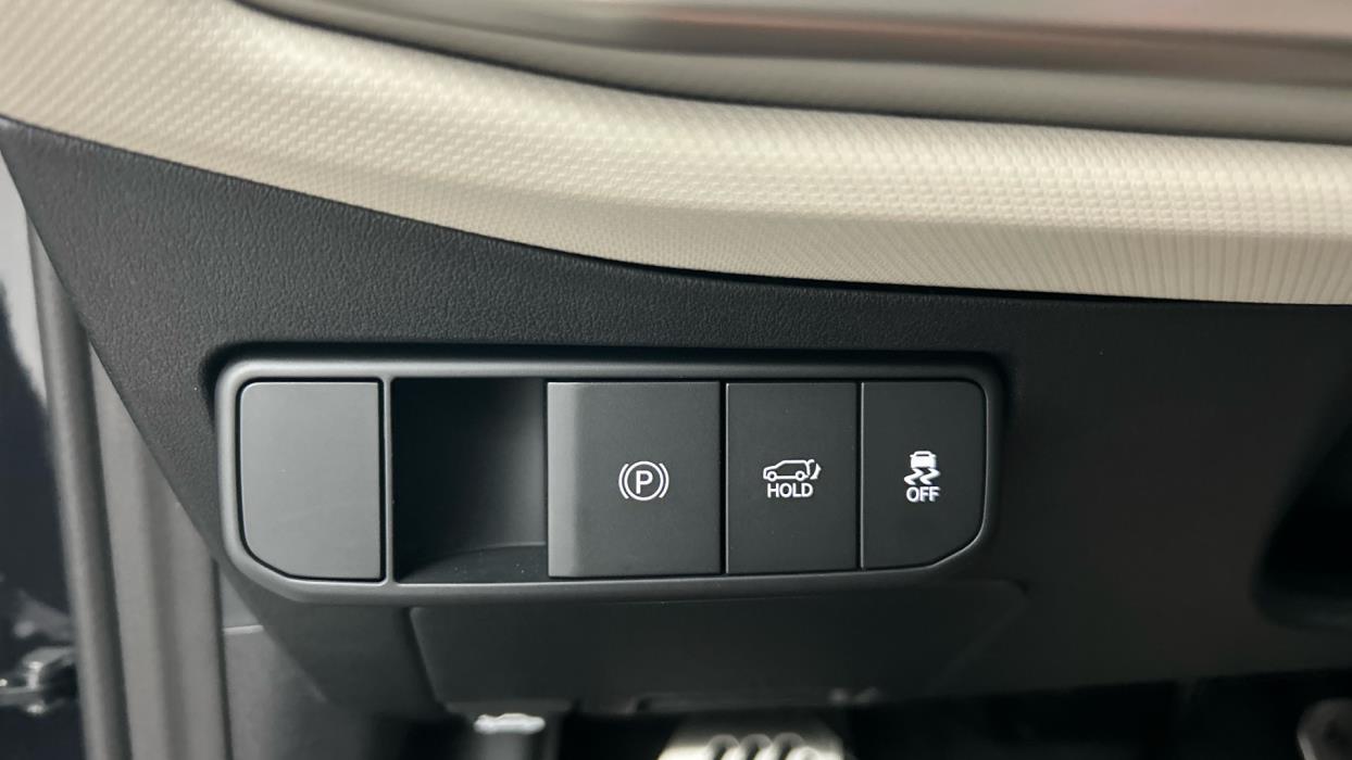 KIA EV4 2026