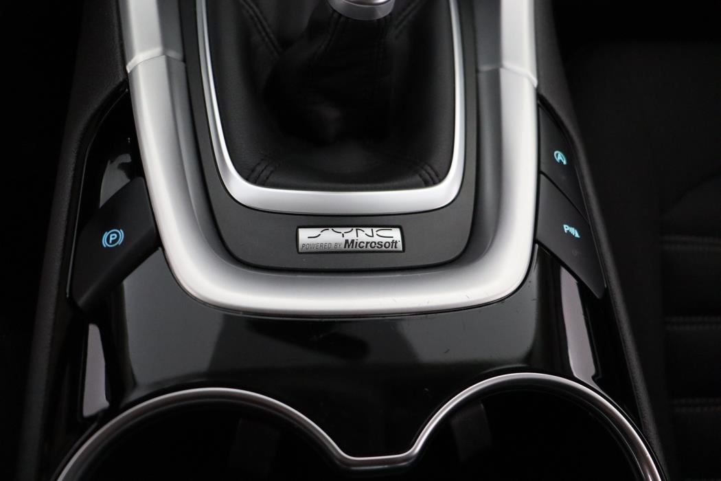 FORD Mondeo 2015